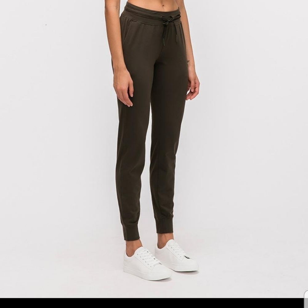 New ready to rulu joggers